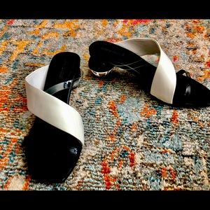 Jeffrey Campbell Black and white sandals